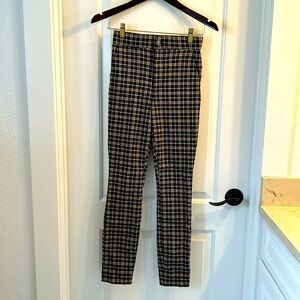 Hollister Black and Gray Plaid Pants